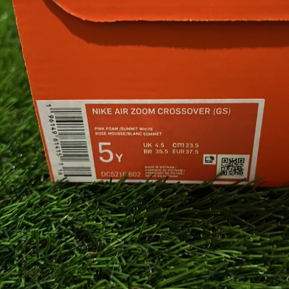 Nike Air Zoom Crossover Basketball Shoes - Picture 10 of 11